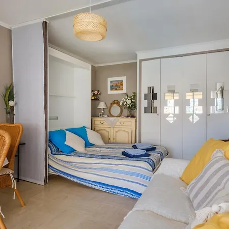 Bellevue Lejlighed *